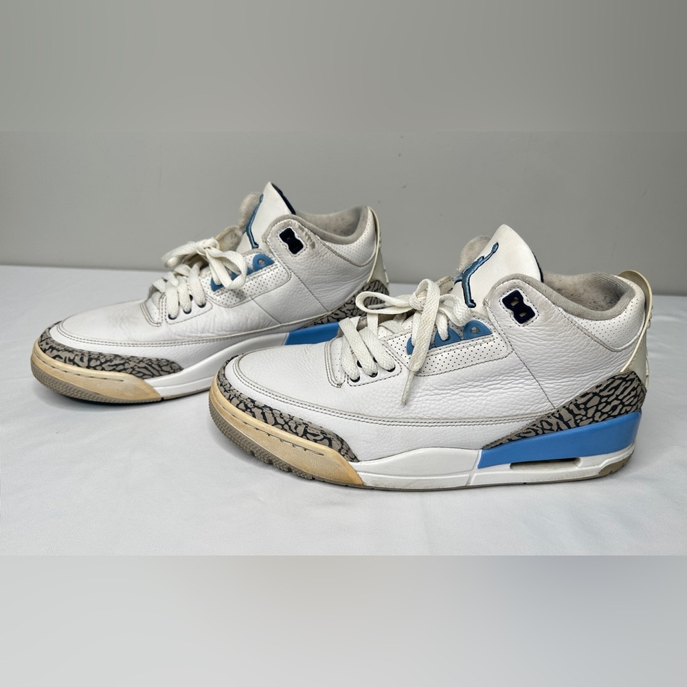 Jordan 3 Retro Mid UNC Size 9.5 Sneaker - CT8532-104